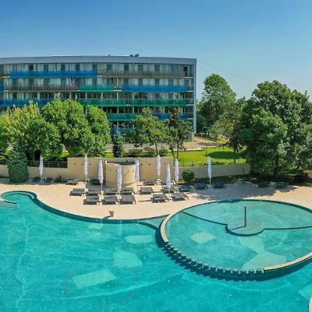 Hotel Cleopatra Сатурн Екстериор снимка
