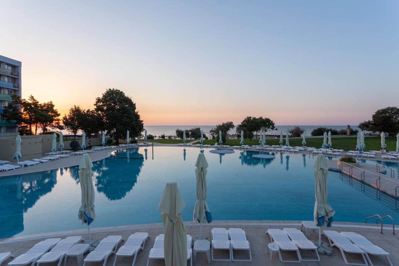 Hotel Cleopatra Сатурн Екстериор снимка