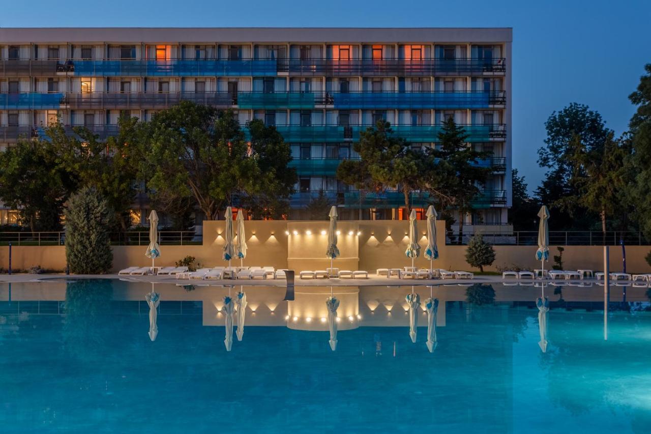 Hotel Cleopatra Сатурн Екстериор снимка