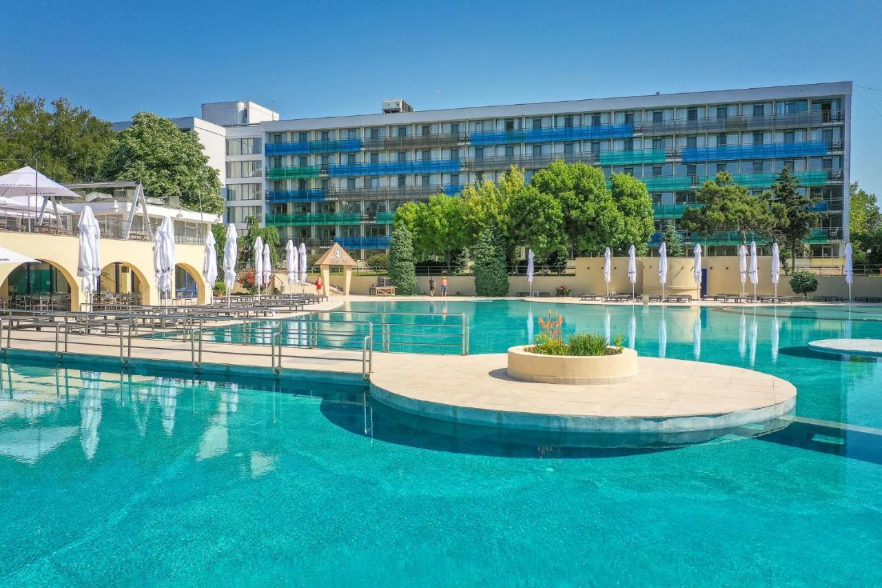 Hotel Cleopatra Сатурн Екстериор снимка