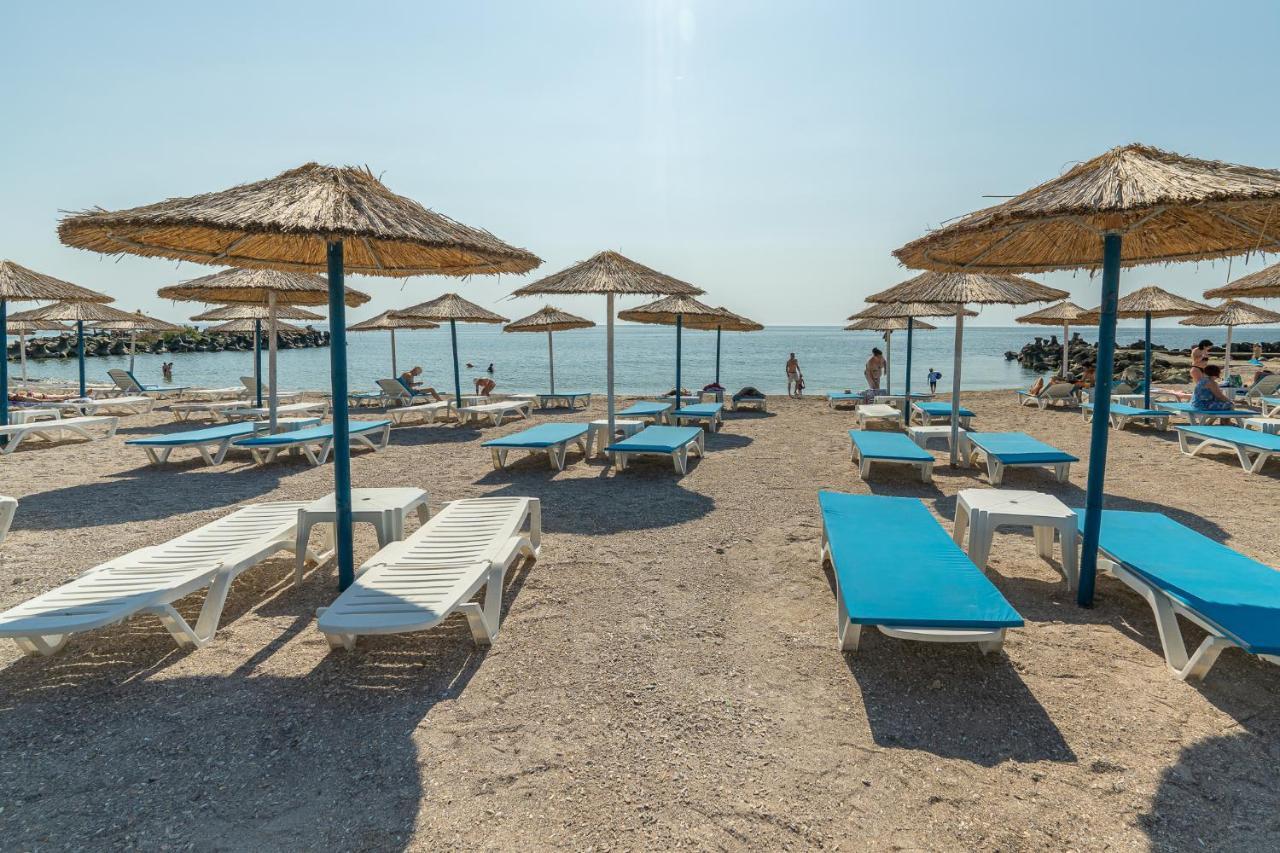 Hotel Cleopatra Сатурн Екстериор снимка