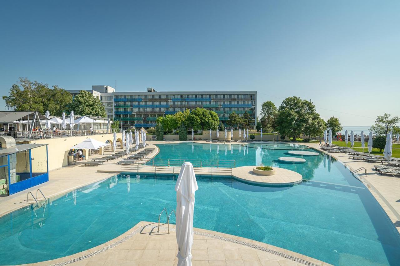 Hotel Cleopatra Сатурн Екстериор снимка